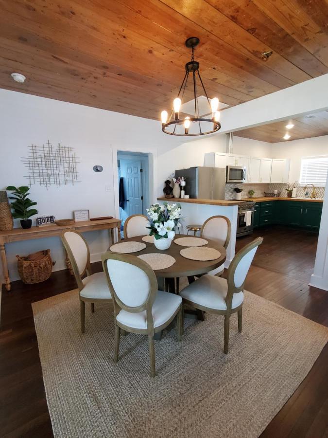 New! Fully Restored 1930S Beach Bungalow Galveston Eksteriør billede